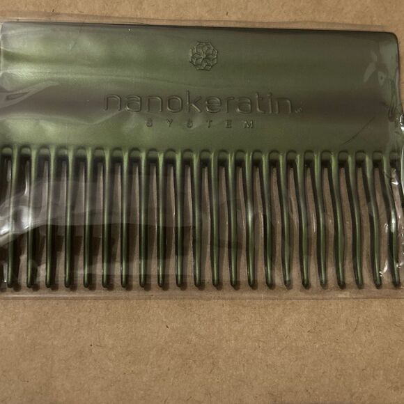 Alan Howard Nanokeratin Treatment System Comb Green New Sealed - Picture 2 of 4